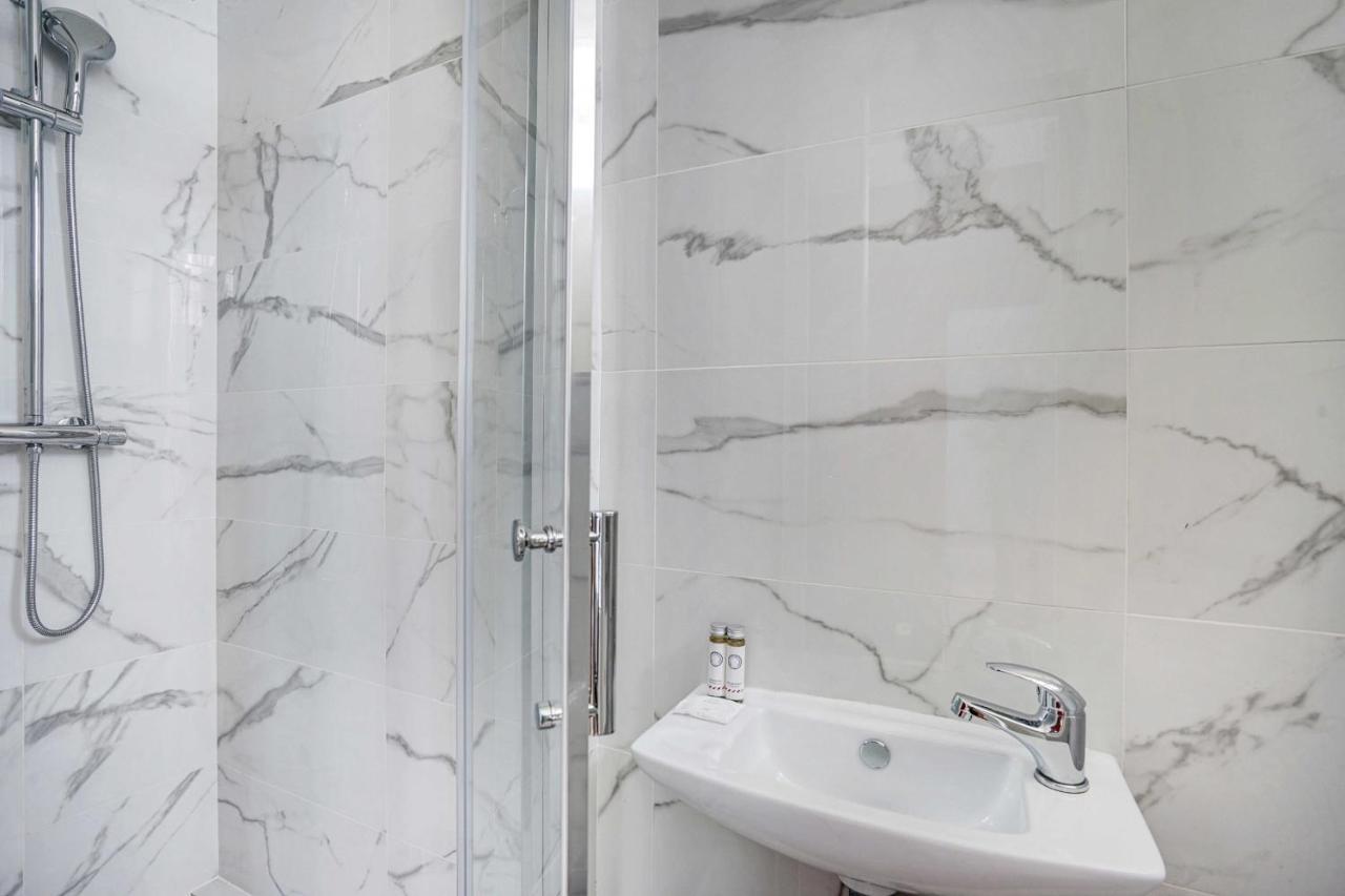 Charming Appartement 6P3Br Le Marais 2B Paris Luaran gambar